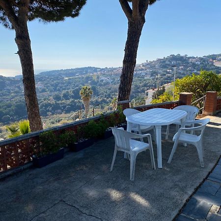 Villa Catalina - Vistamar Sant Cebrià de Vallalta エクステリア 写真